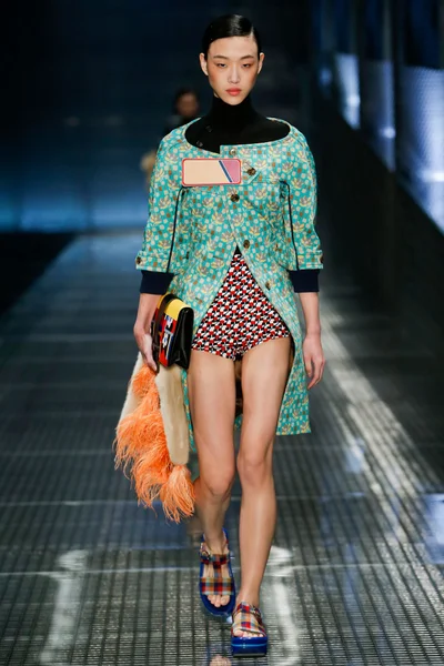 Look 33